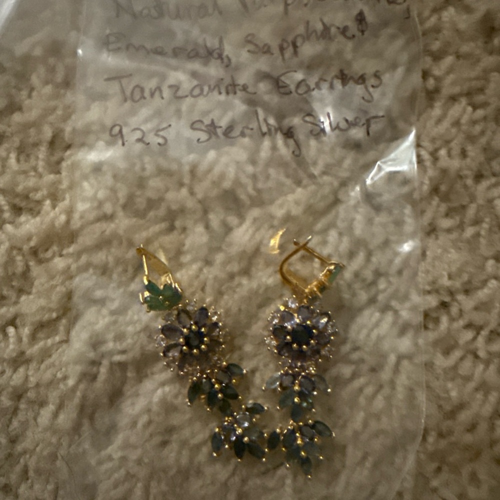 Lot Of 25 Pieces Sterling & Gemstone Jewelry - Great For Reseller